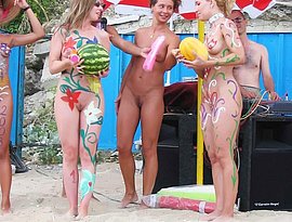 topless beach babes