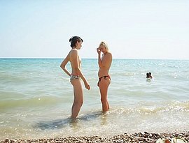 nude beach hq